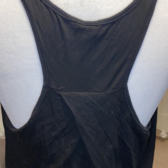 Workout tank tops - Picture 2 of 8